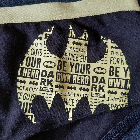 NEW Torrid Batman logo panty - Size 2 - Picture 1 of 4